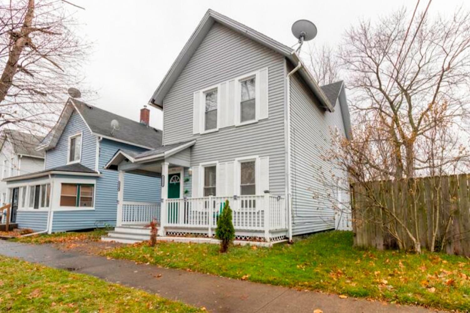 The Tremont Emerald - By Christmas Story House - Historic Charm & Modern Comfort Near Downtown With Parking, 300Mb Wifi & Self Check-In Cleveland Exterior foto